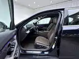 Фото 13 - BMW i5
