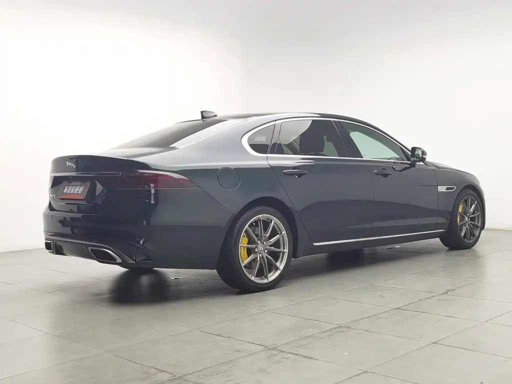 Jaguar XFL, миниатюра 2