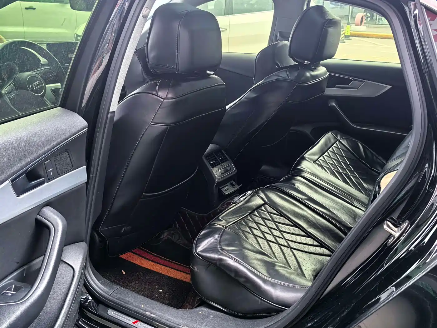 Audi A4L 2020 40 TFSI Luxury Dynamic фото 6