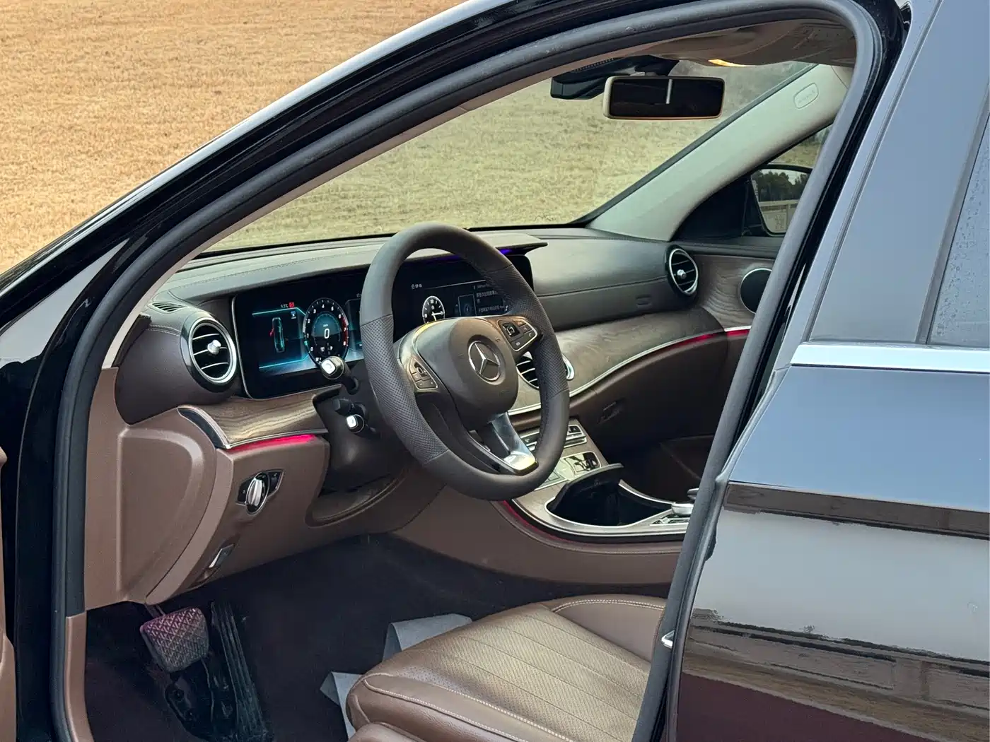 Mercedes-Benz E-Class 2018 E 300 L Luxury фото 4