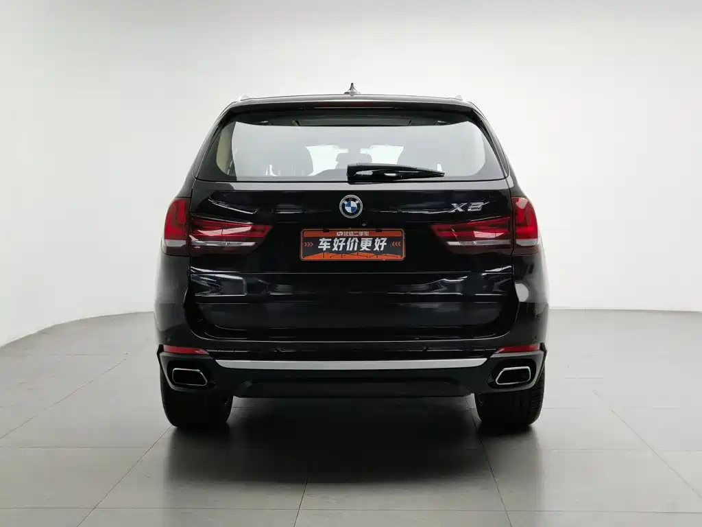 Photo 4 - BMW X5 (Import)