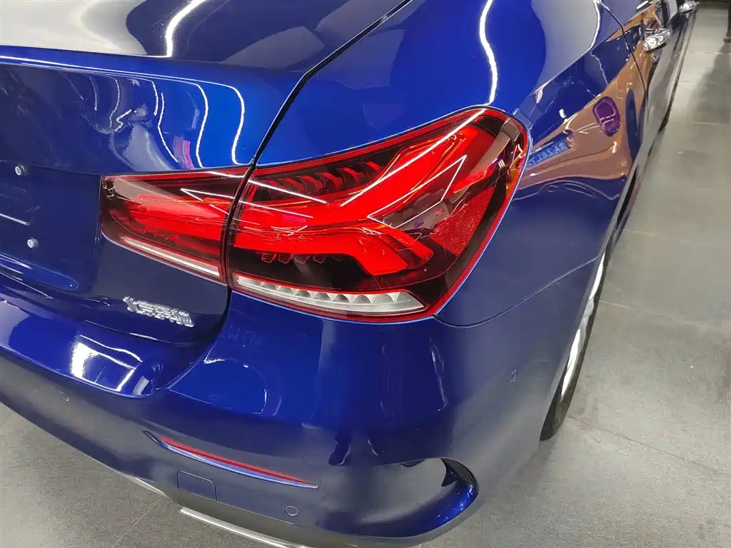 Mercedes-Benz A-Class 2021 A 200 L Sport Sedan Dynamic Type фото 25