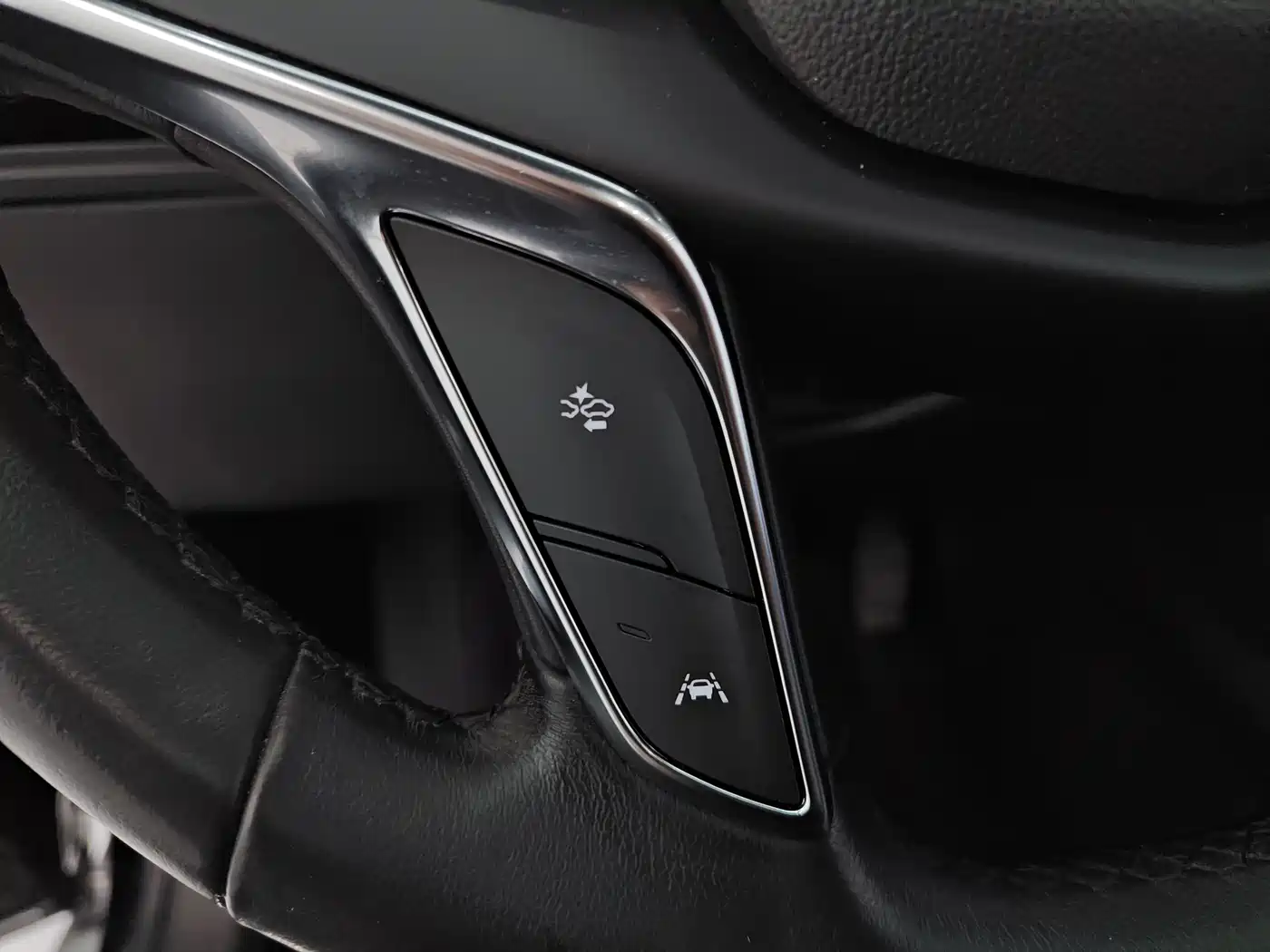 Cadillac XT5 2022 2.0T 2WD Luxury фото 18