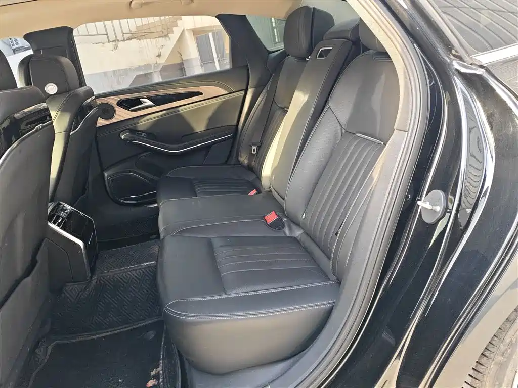 Hongqi H9 2023 Model 2.0T Smart Connect Flagship Edition фото 17