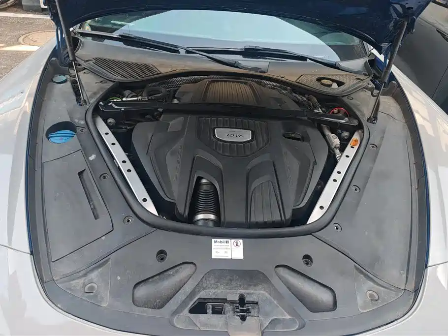 Porsche Panamera 2017 Panamera 3.0T фото 9