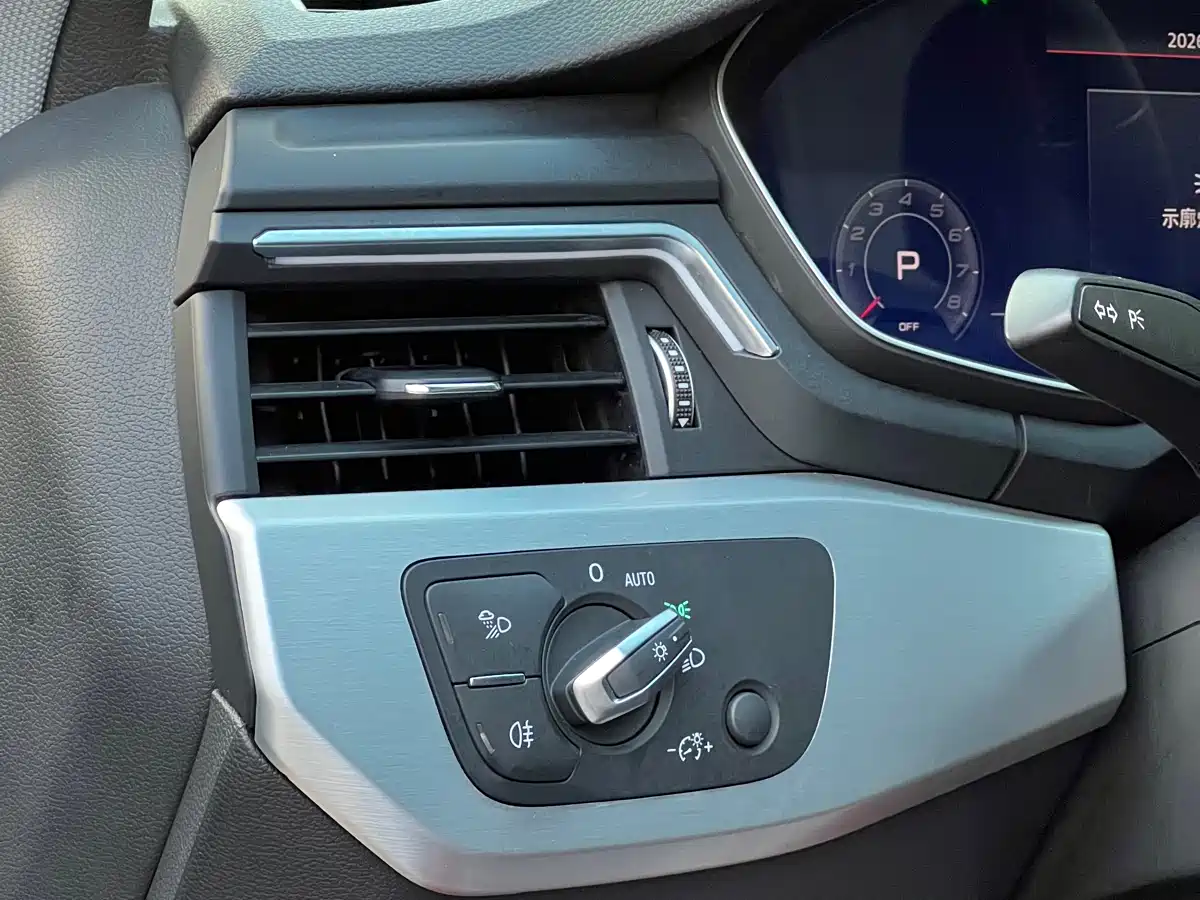 Audi A4L 2020 40 TFSI Fashion Elegance фото 14
