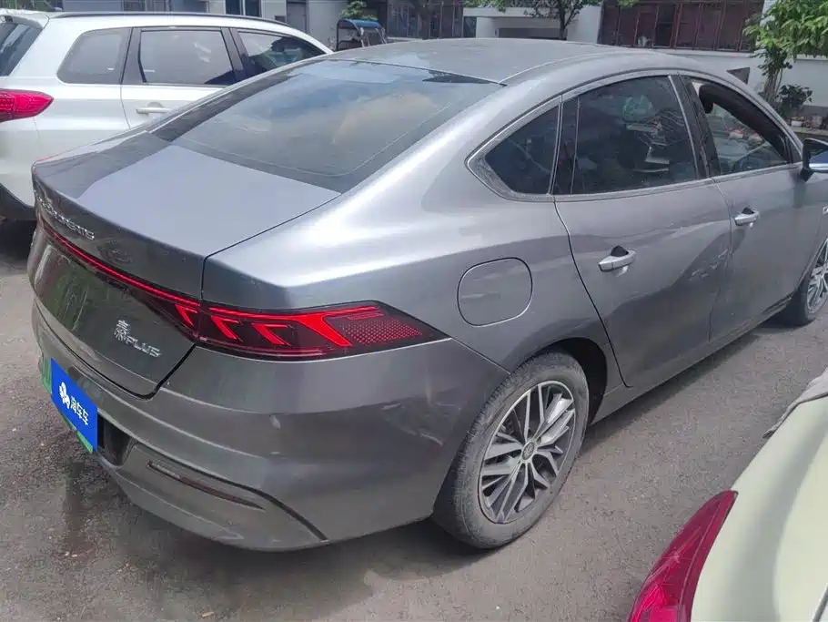 BYD Qin PLUS 2021 EV 500KM Luxury Model фото 3