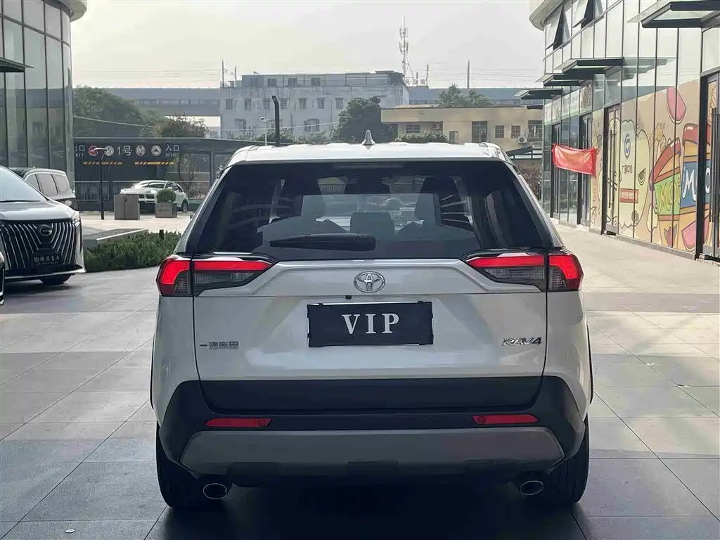 Toyota RAV4 Rongfang 2021 2.0L CVT 2WD Trend PLUS фото 8