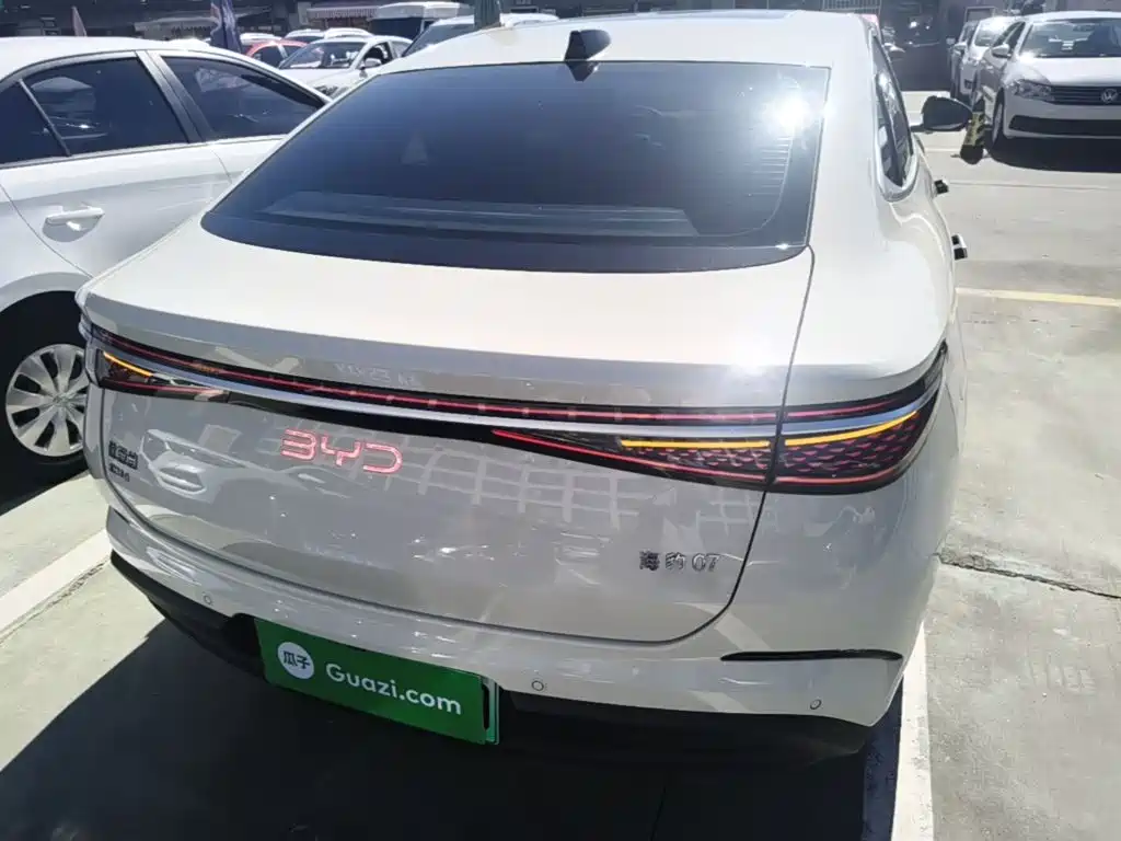 BYD Seal 07 DM-i 2026 2026 DM-i 1.5T High Spec Edition
