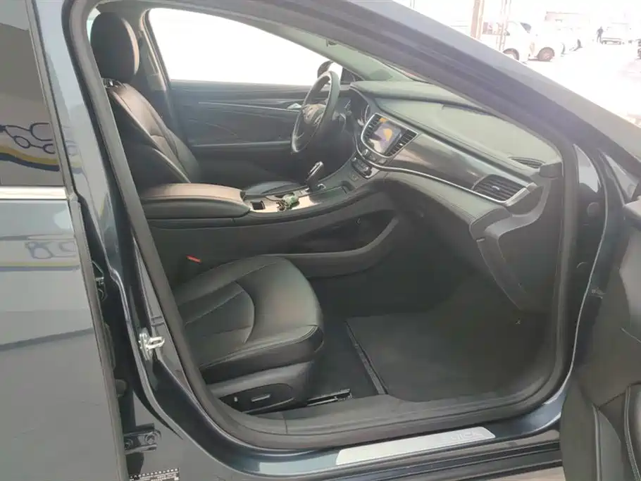 Buick LaCrosse 2021 652T Luxury Edition фото 8