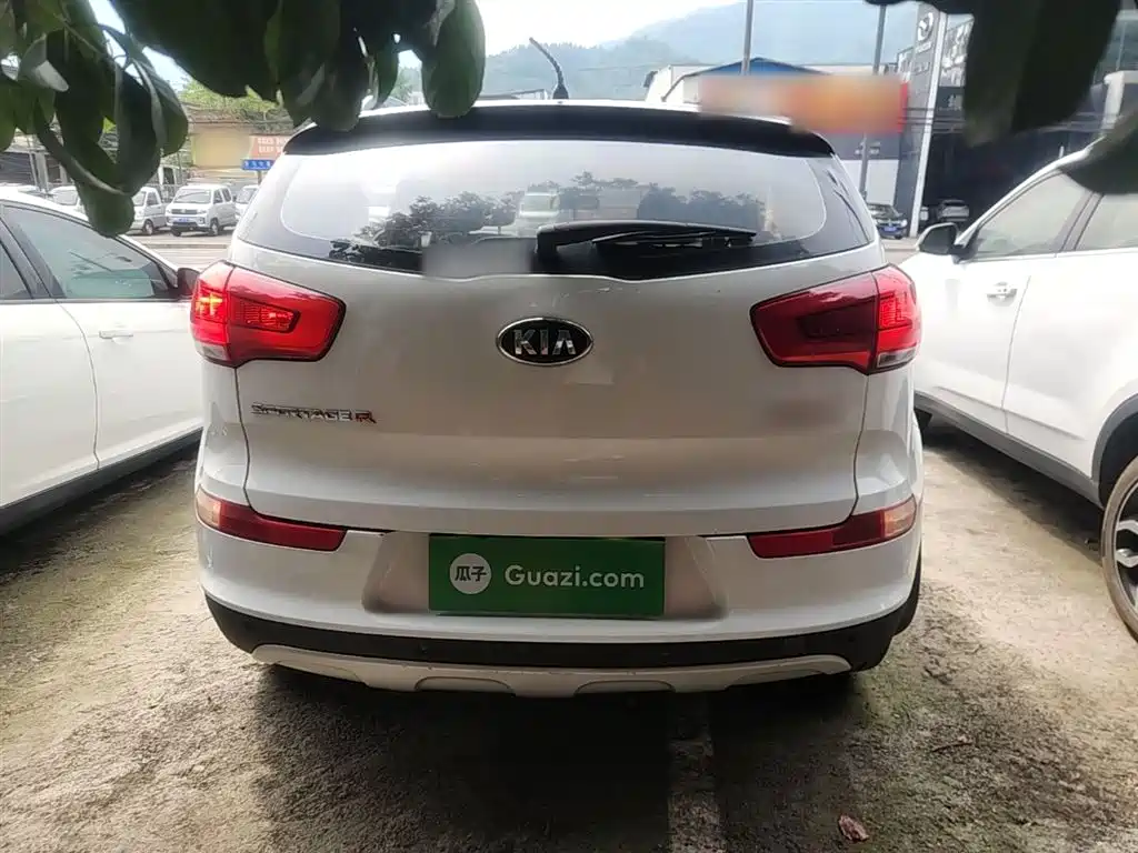 Kia Sportage 2015 2.0L Automatic 2WD GL фото 6
