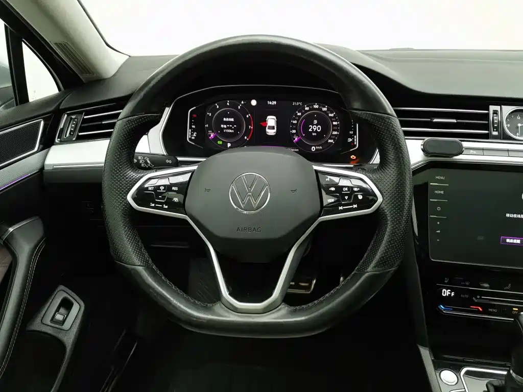 Photo 11 - Volkswagen Magotan