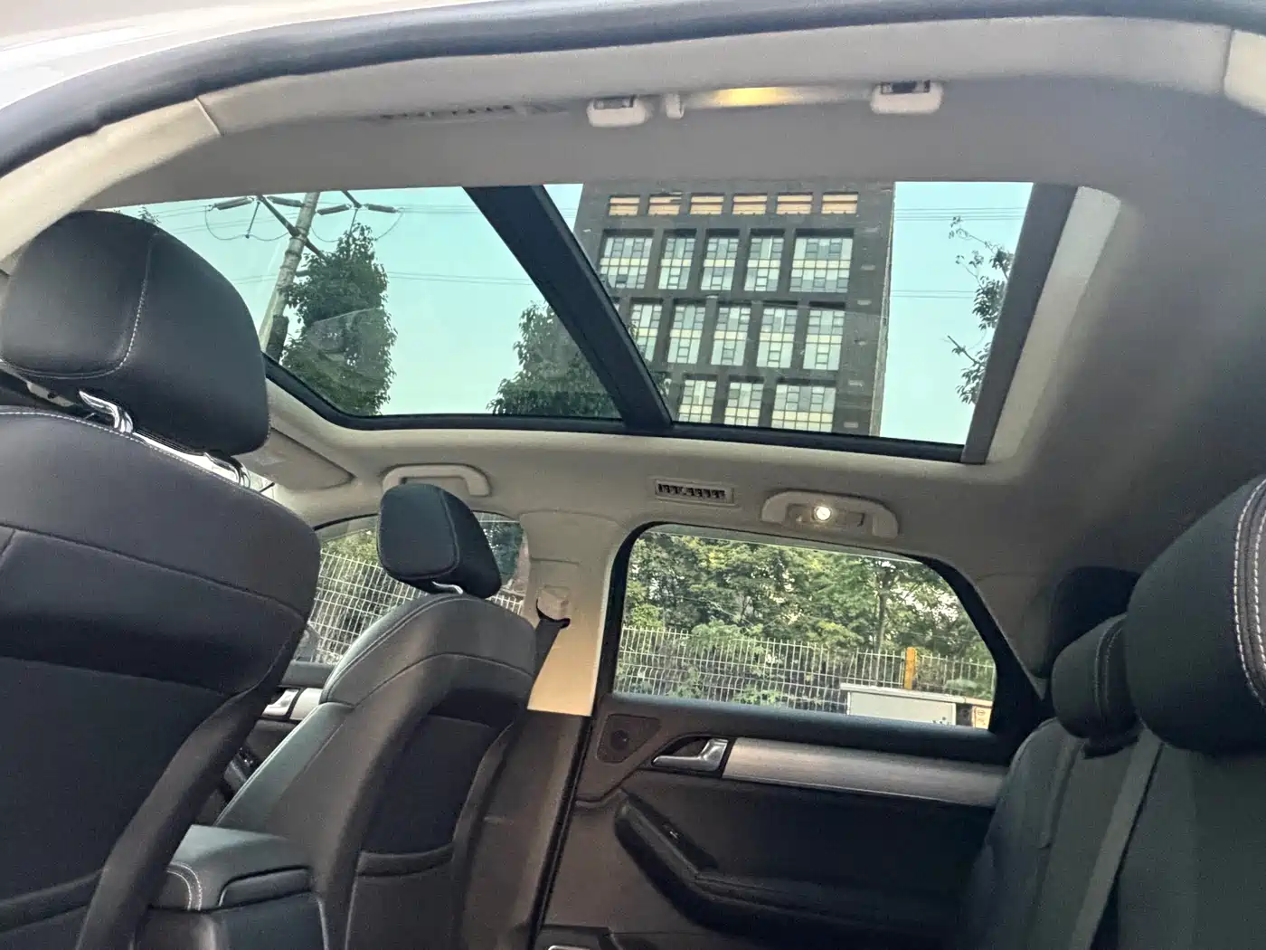 BYD Tang 2019 2.0T Automatic Smart Connect Noble 7-seater China VI фото 11