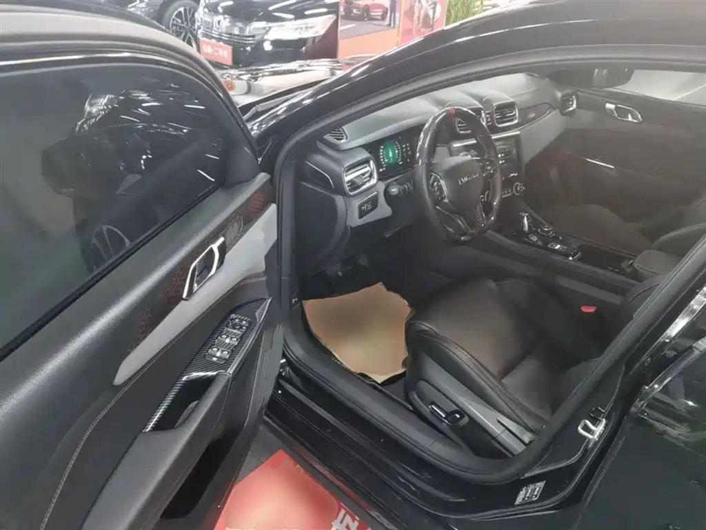 Lynk & Co 03 2019 2.0TD Auto Power Version фото 16