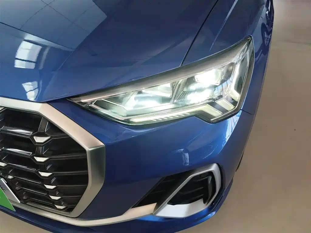 Audi Q3 2019 35 TFSI Progressive Sport фото 24