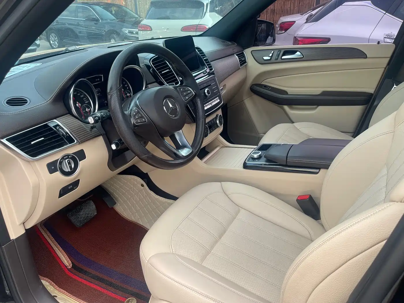 Mercedes-Benz GLE 2017 GLE 320 4MATIC Dynamic фото 5
