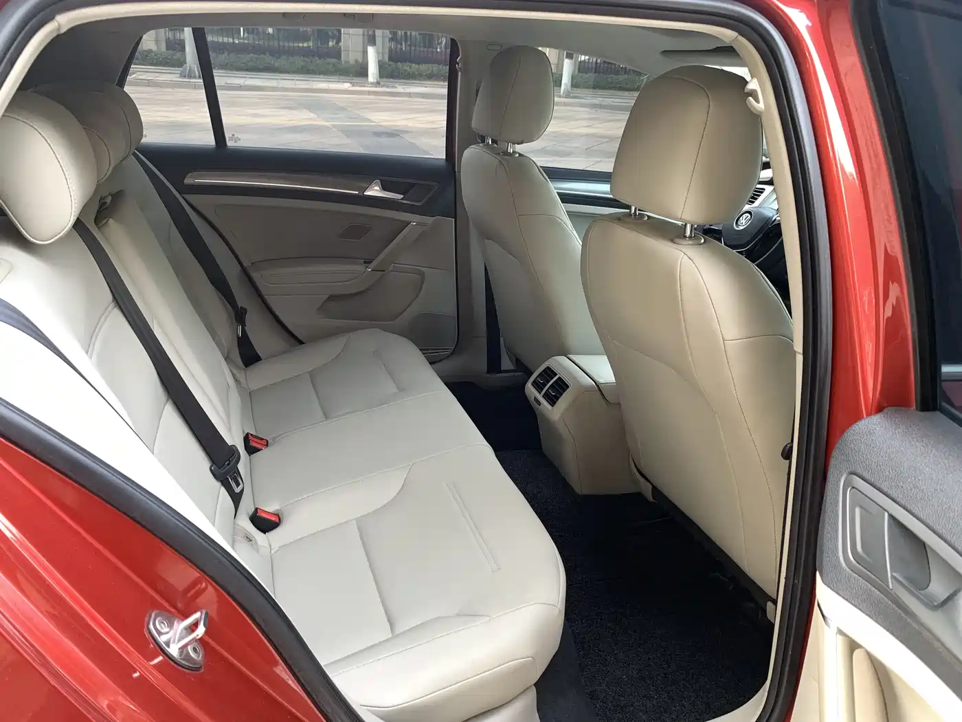 Volkswagen Golf 2015 1.4TSI Automatic Comfort фото 12