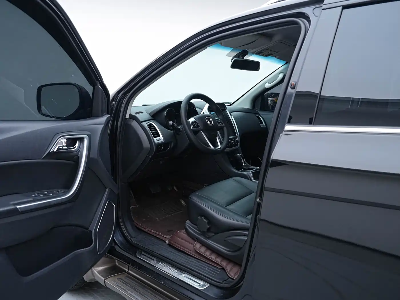 Jiangling Yusheng S350 2014 2013 2.4T Automatic 2WD Diesel Premium Luxury 5-seater