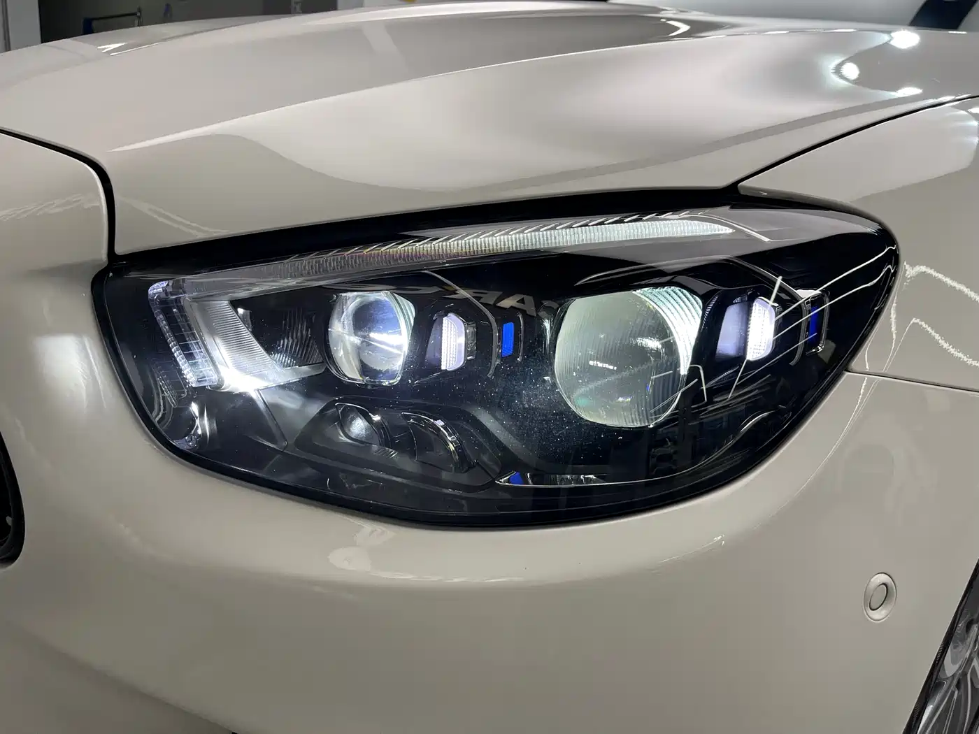 Mercedes-Benz E-Class 2021 E 300 L Sport Premium фото 23