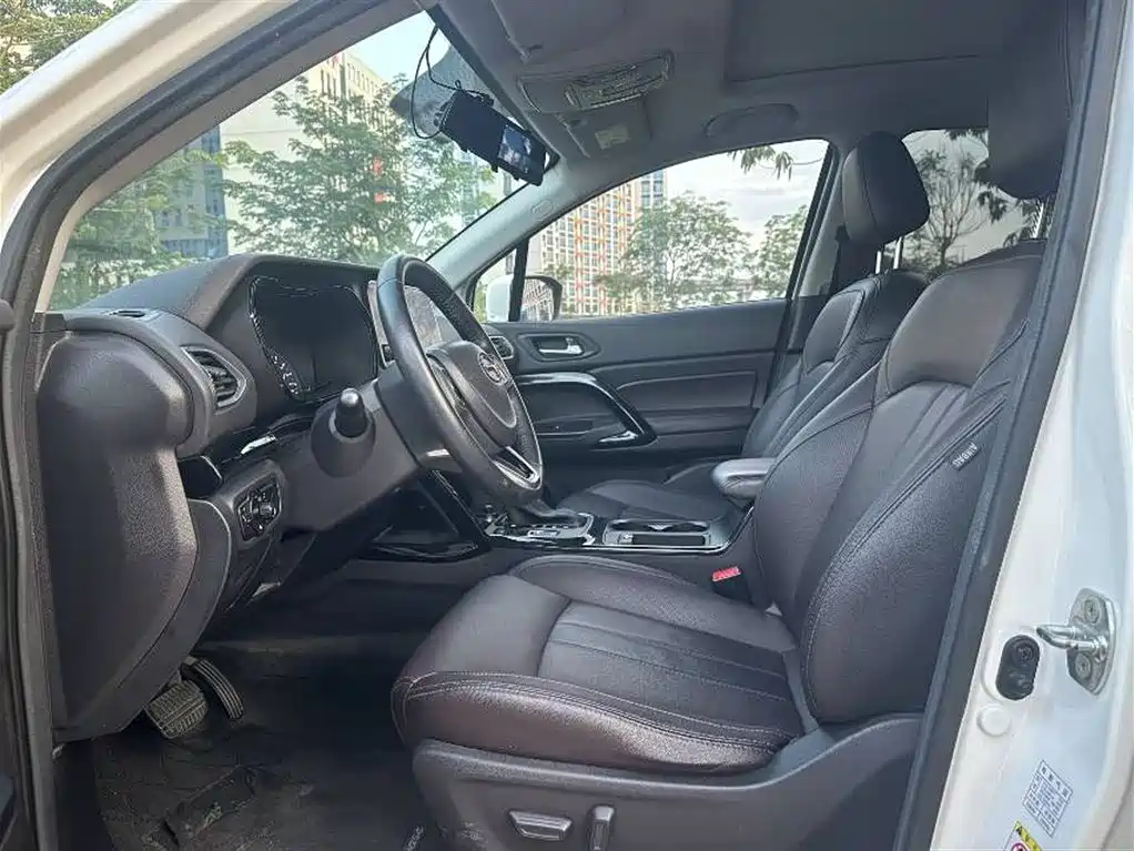 GAC Trumpchi Trumpchi GS4 2019 270T Automatic 2WD Luxury Smart Connect Edition фото 6