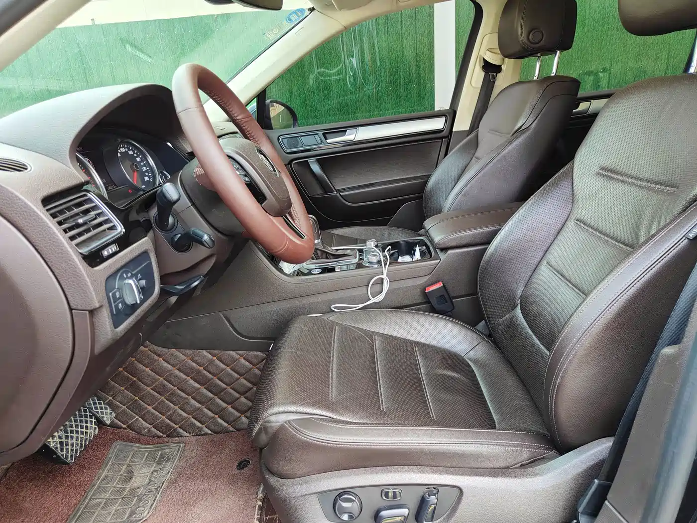 Volkswagen Touareg 2017 3.0TSI Explorer Edition фото 4