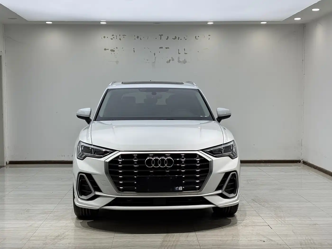 Audi Q3 2023 35 TFSI Fashion Dynamic (1.4T) фото 2