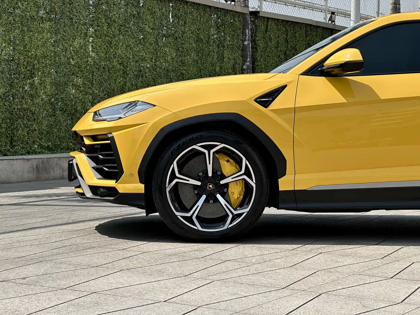 Lamborghini Urus 2021 4.0T V8 фото 8