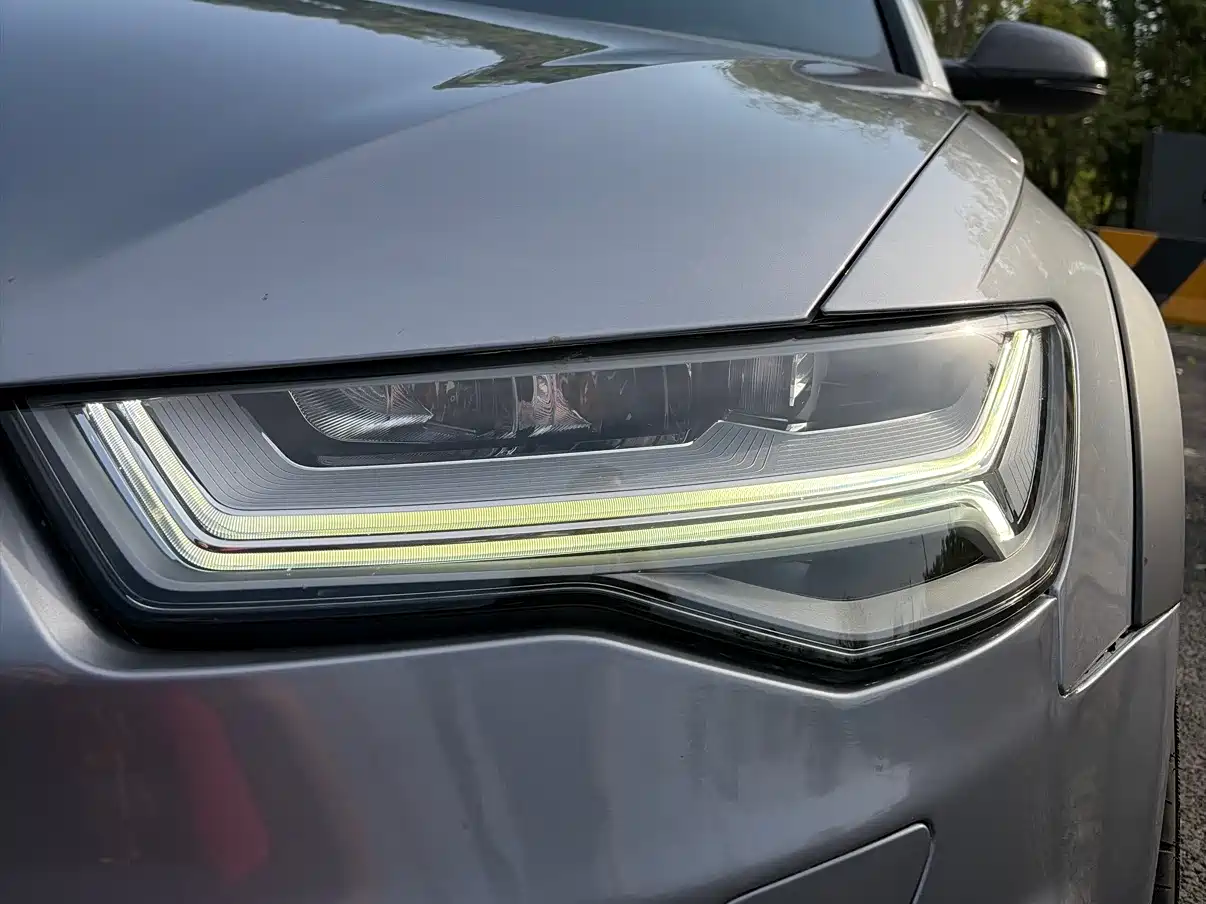 Audi A6 (Import) 2017 3.0T allroad quattro фото 6