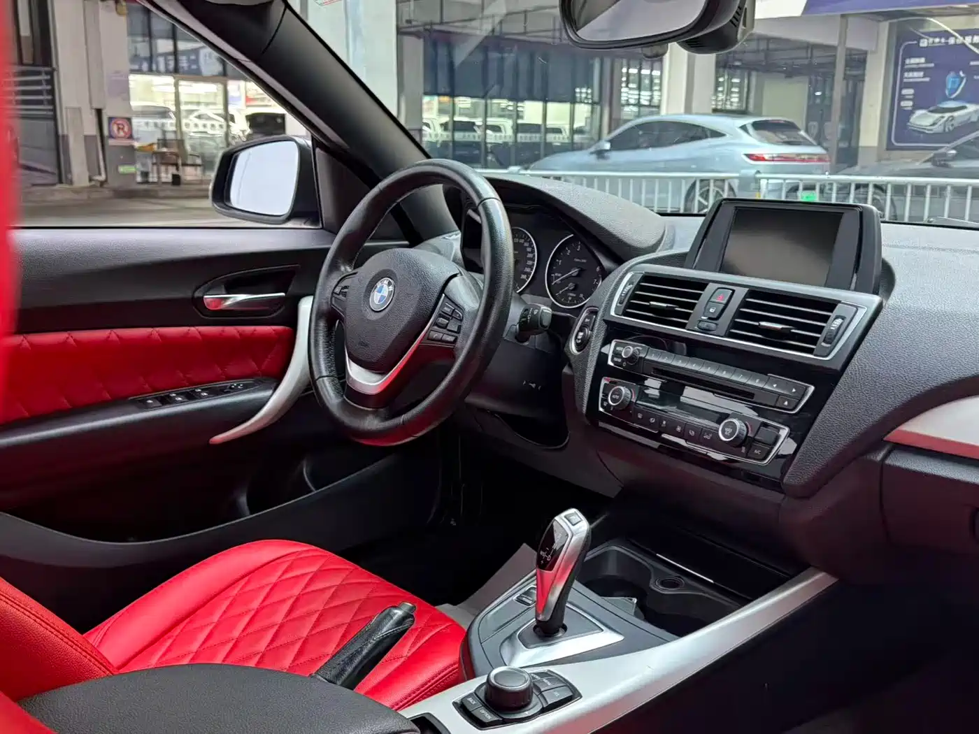BMW 2 Series (Import) 2015 218i Convertible Coupe фото 5