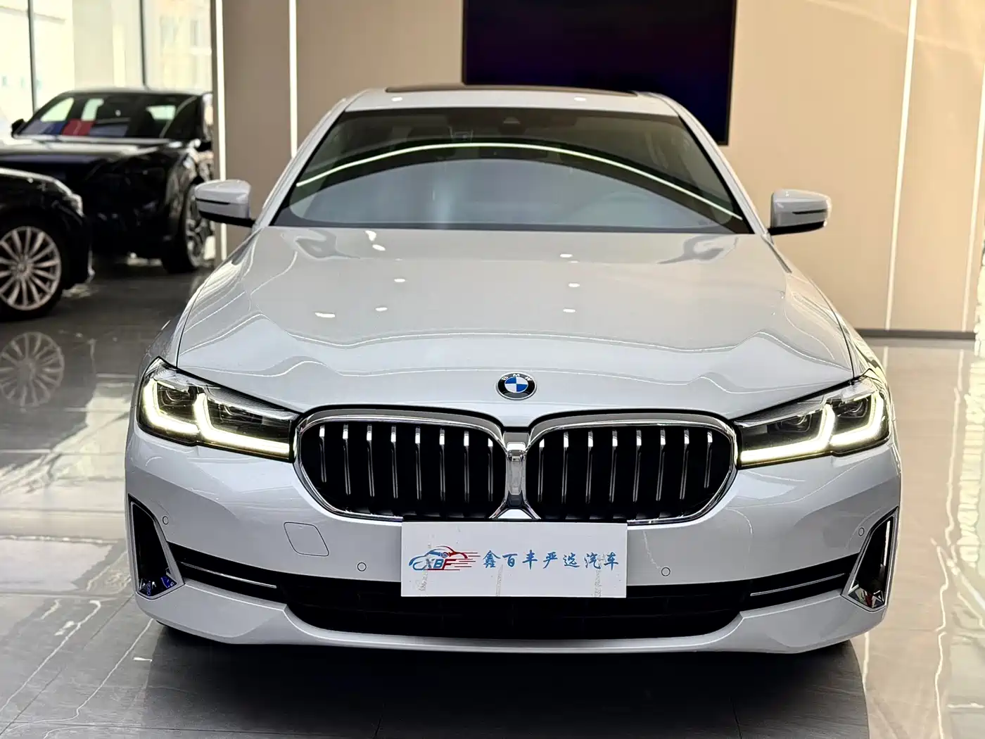 BMW 5 Series 2022 Facelift 530Li Leading Luxury Package фото 2