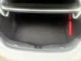 Photo 21 - Chevrolet Cruze