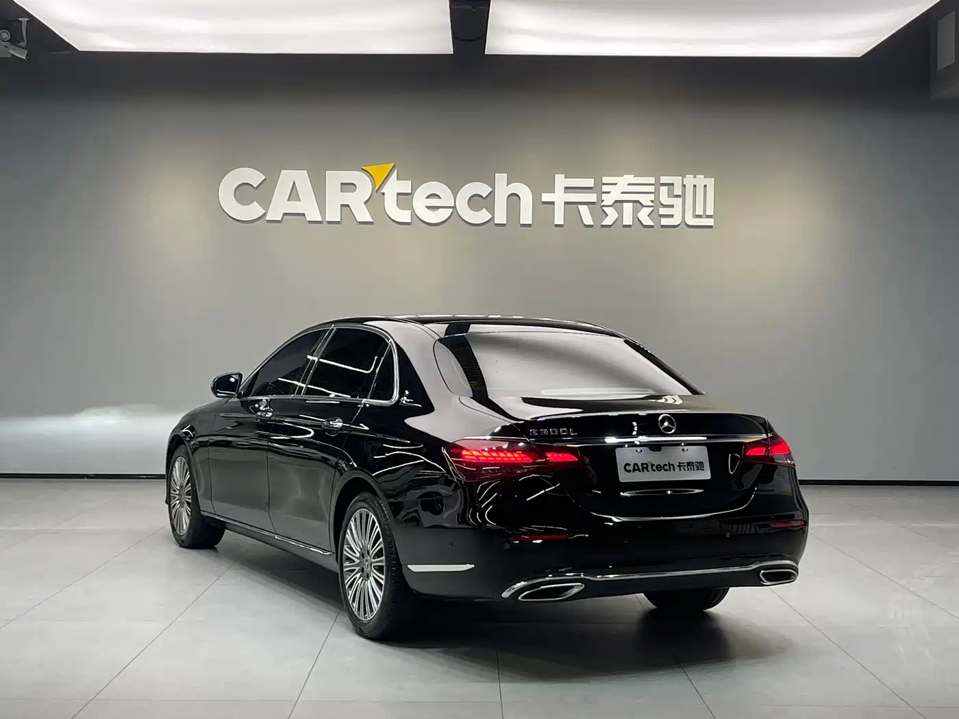 Mercedes-Benz E-Class 2021 E 300 L Luxury фото 5