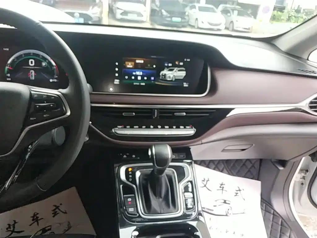 GAC Trumpchi Trumpchi M6 2023 PRO 270T DCT Luxury Edition фото 13