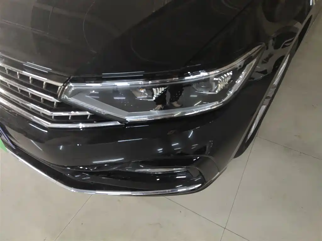 Volkswagen Magotan 2025 Popular Edition 280TSI DSG Comfort фото 15