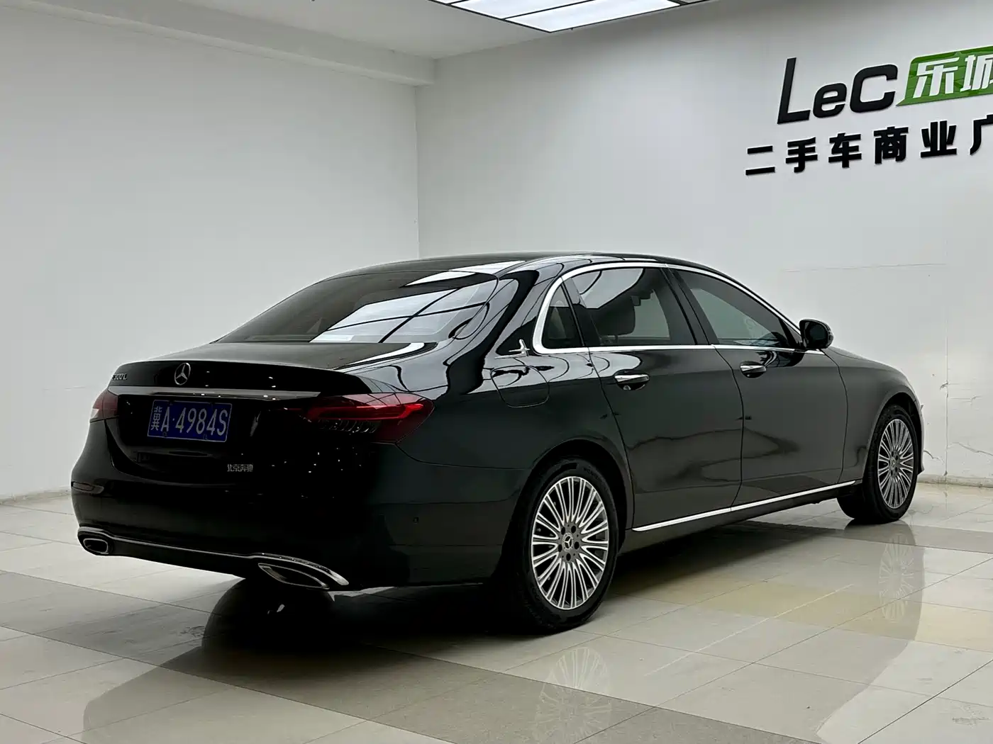 Mercedes-Benz E-Class 2021 E 300 L Fashion фото 6