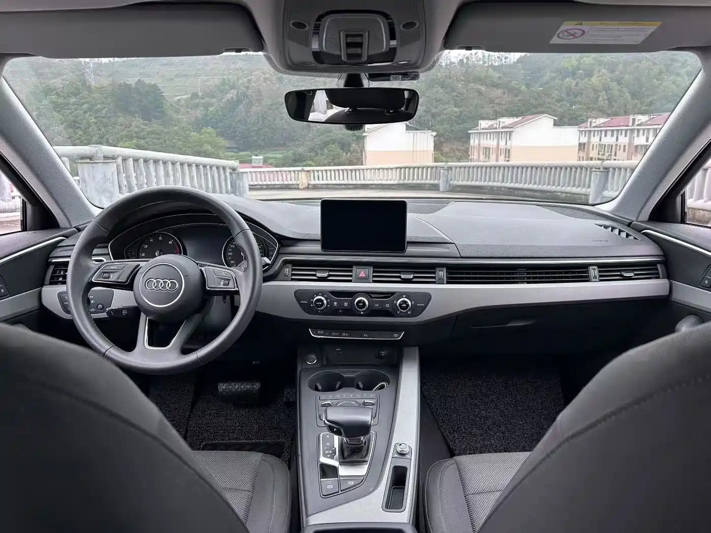 Audi A4L 2017 40 TFSI Style Edition фото 4