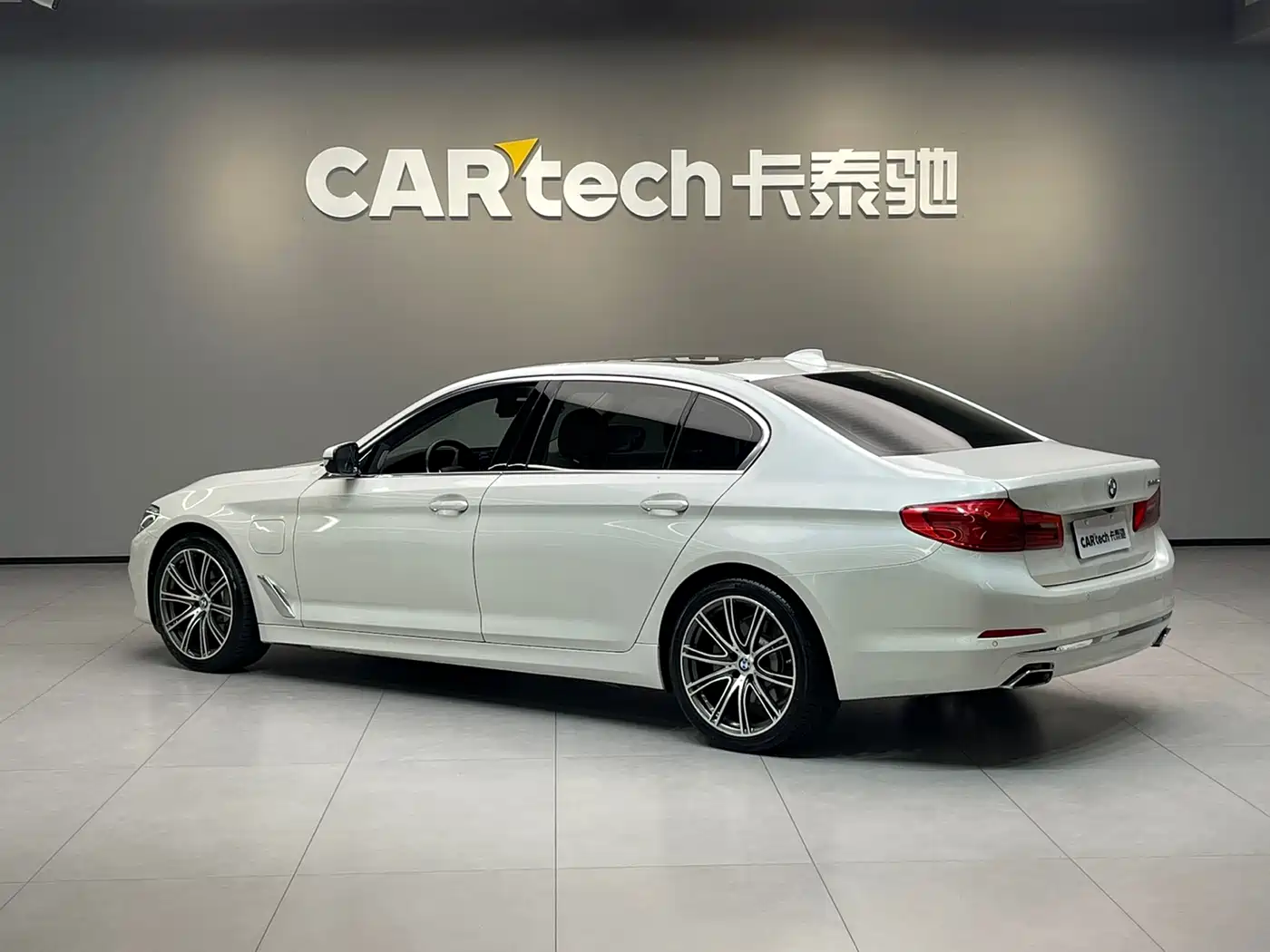 BMW 5 SERIES NEW ENERGY