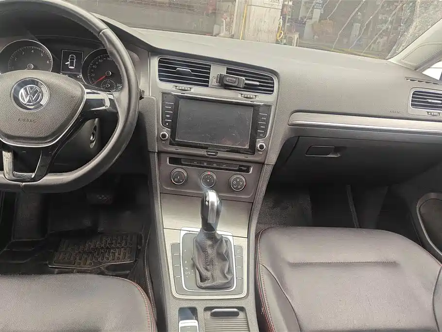 Volkswagen Golf 2014 1.4TSI Automatic Comfort фото 13