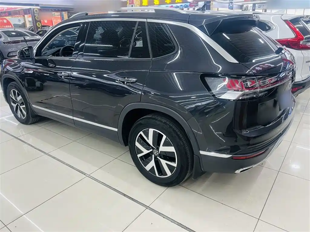 Volkswagen Tayron 2024 330TSI 2WD Luxury Plus Advanced фото 10