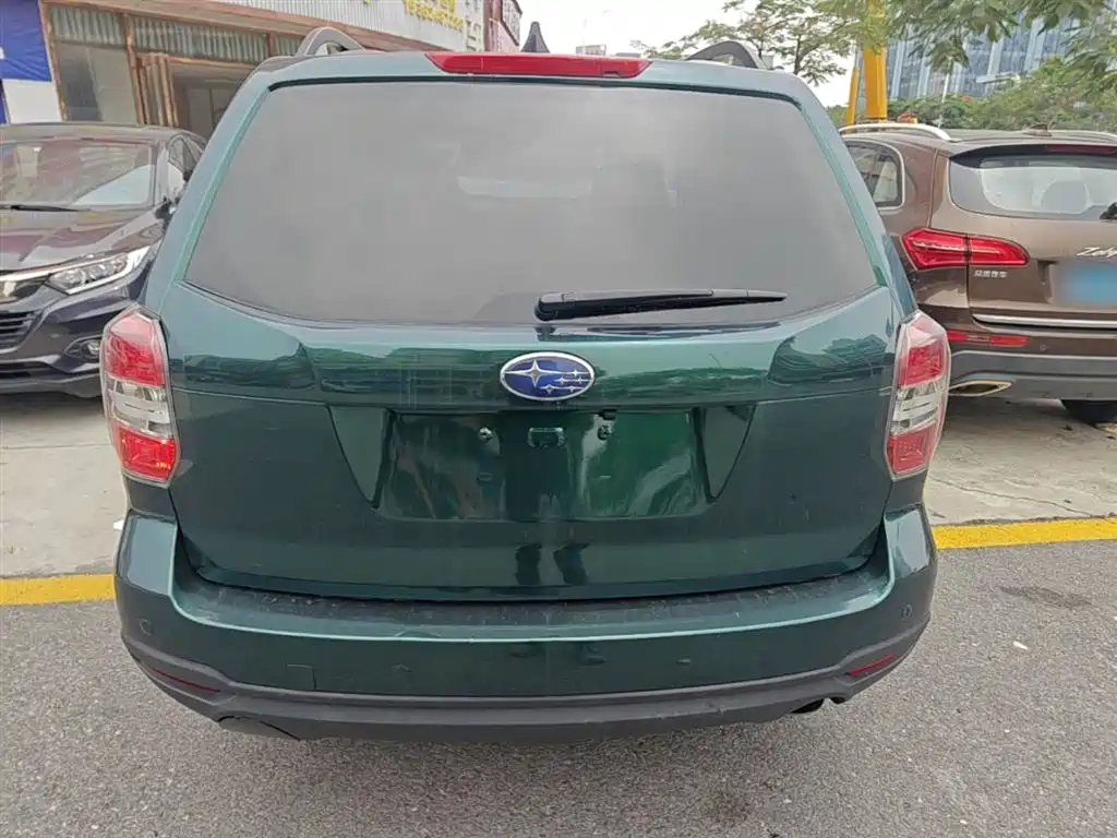 Subaru Forester 2014 2.5i Automatic Elite Edition фото 6