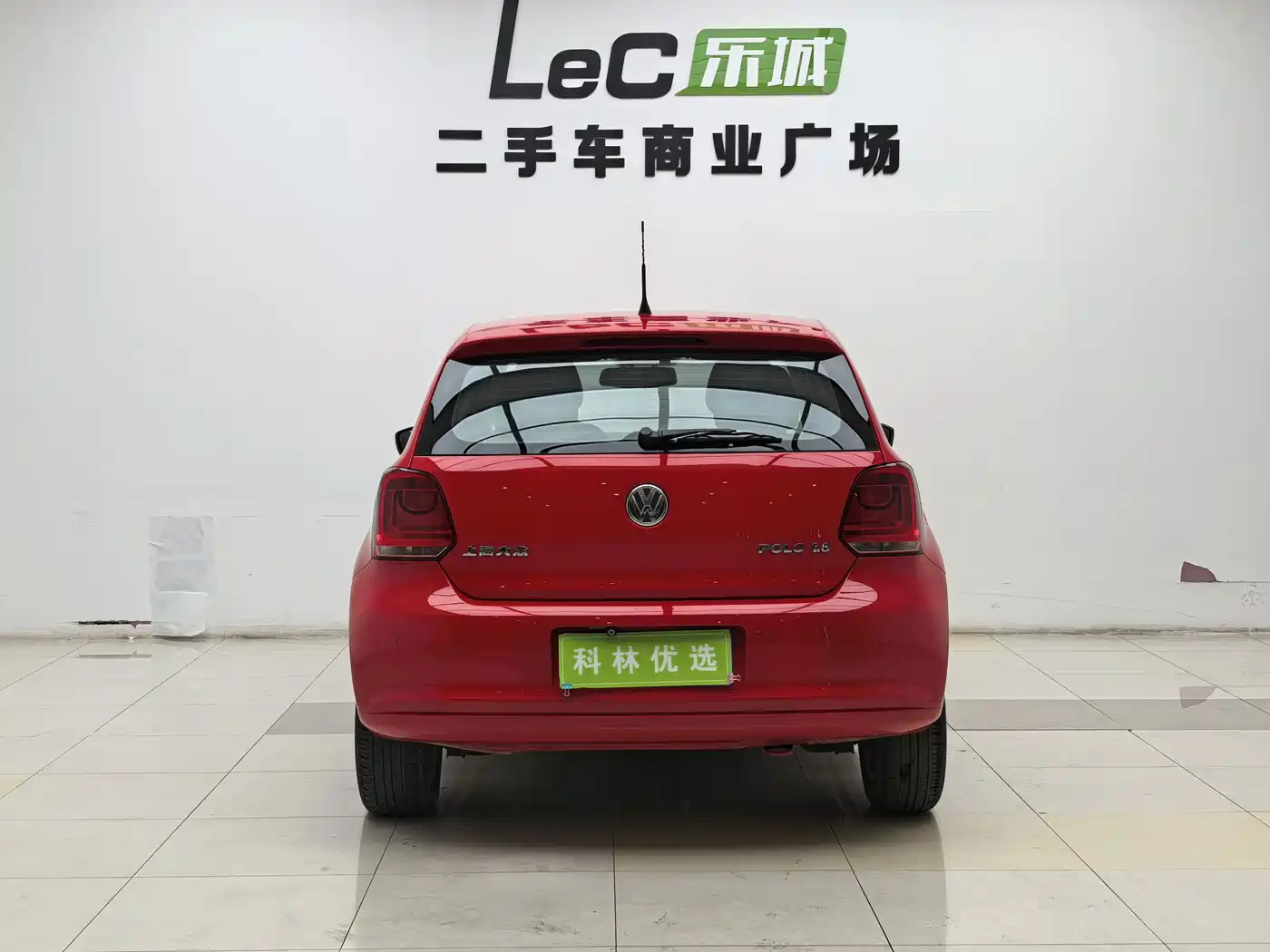 Volkswagen Polo 2013 1.6L Automatic Comfort Edition фото 6