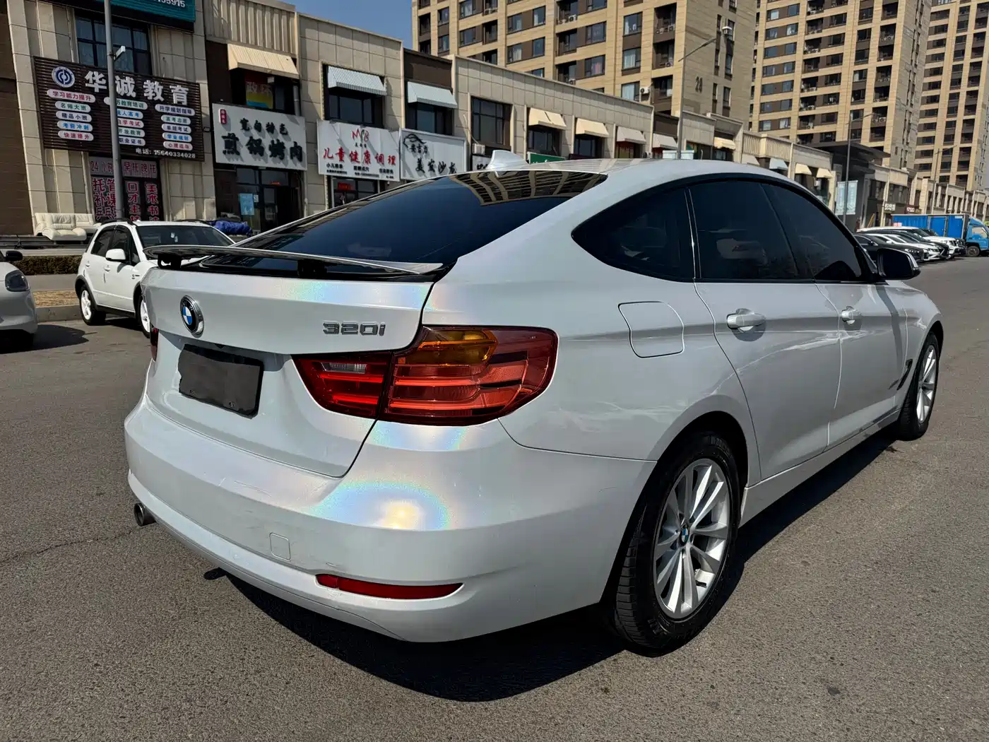 BMW 3 Series GT 2016 320i Design Package фото 17