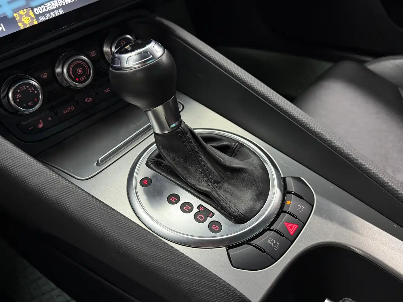 Audi TT 2014 TT Coupe 45 TFSI Premium Edition фото 15