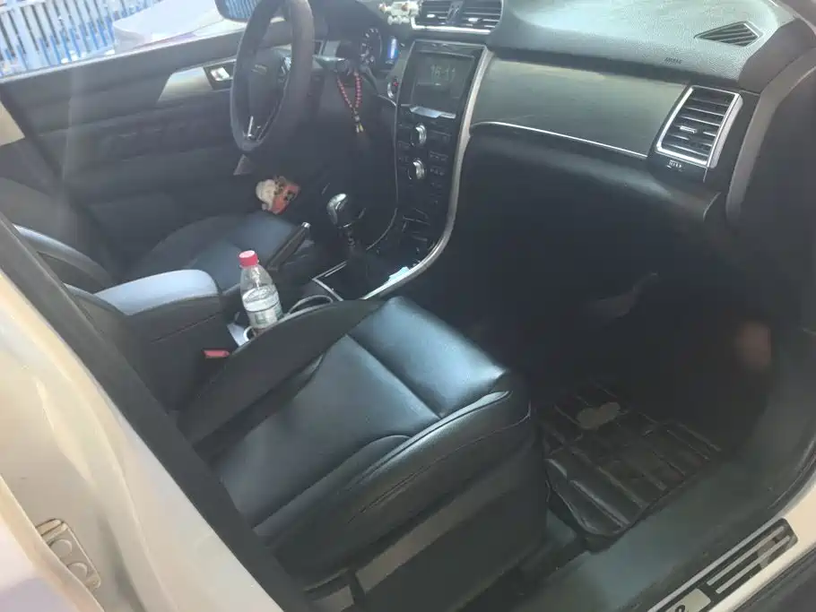 Haval H2 2015 2014 1.5T Manual 2WD Elite Edition