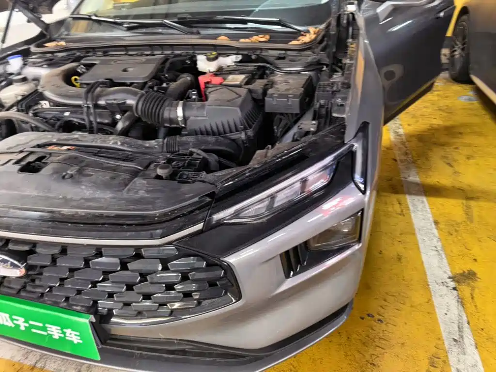 Ford Mondeo 2025 2025 2.0T EcoBoost Luxury