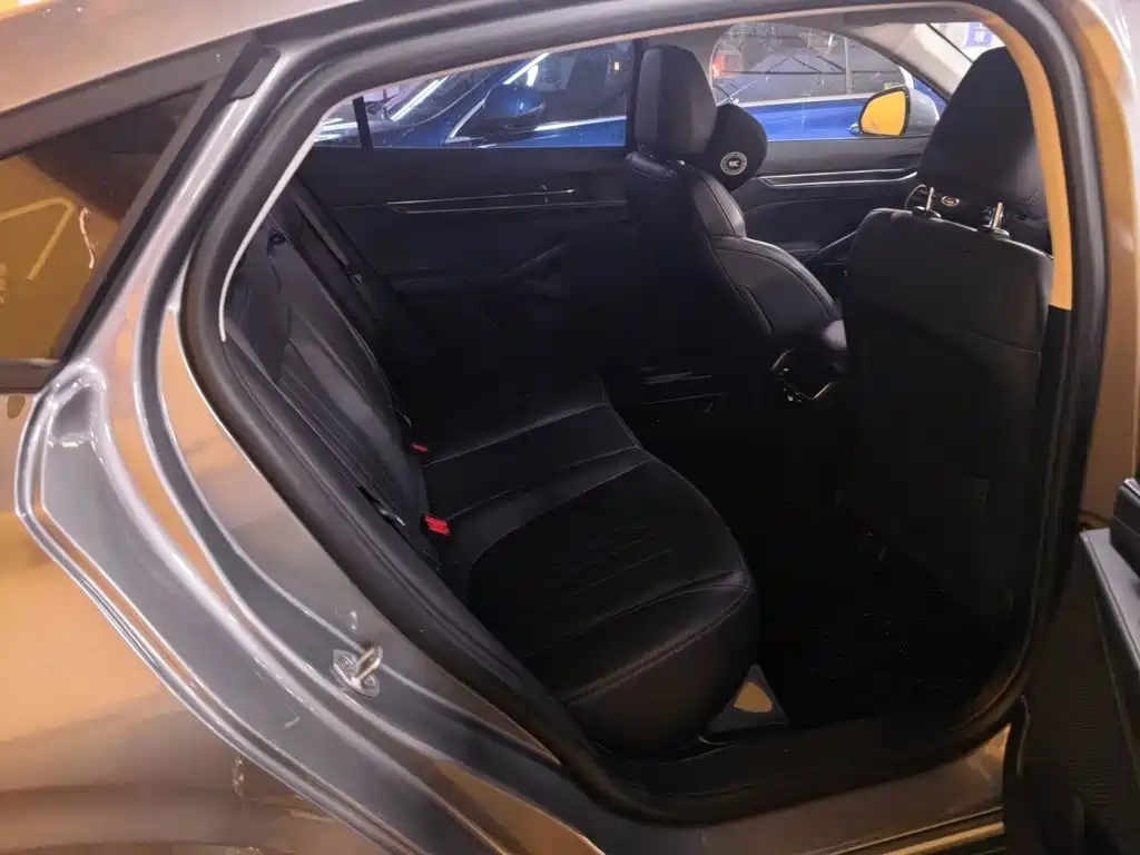 Ford Mondeo 2025 2025 2.0T EcoBoost Luxury
