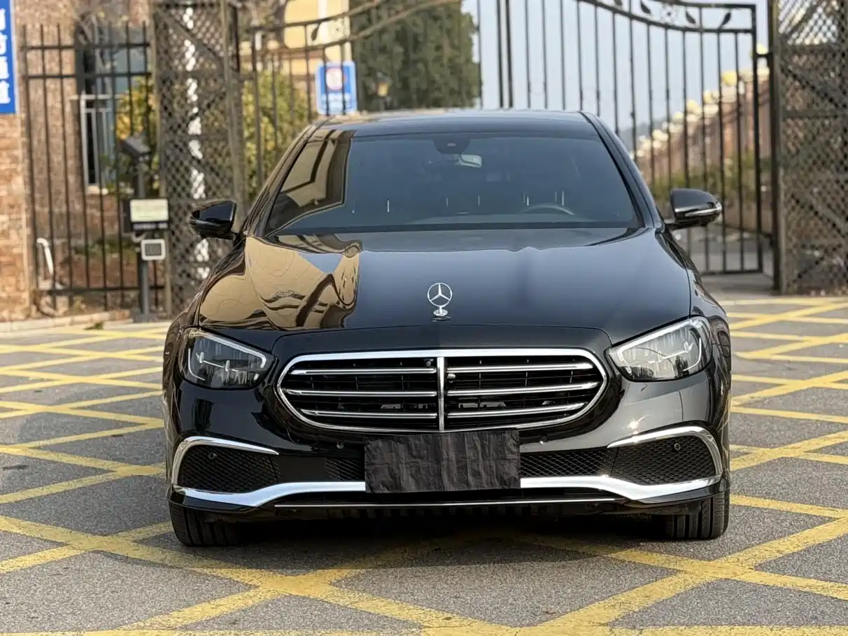  E CLASS