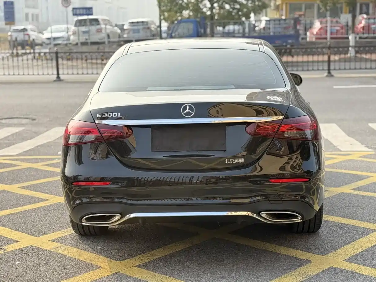  E CLASS