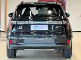 Photo 6 - Lynk & Co 01