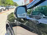 Фото 6 - Cadillac XT5